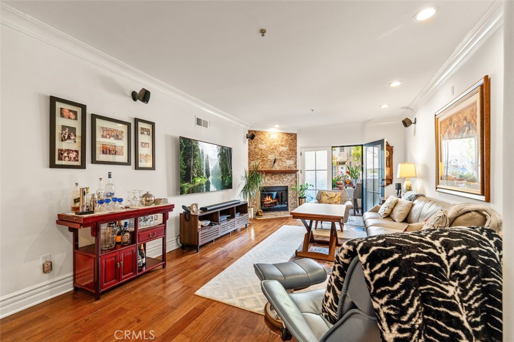 10618 Woodbridge Street 108