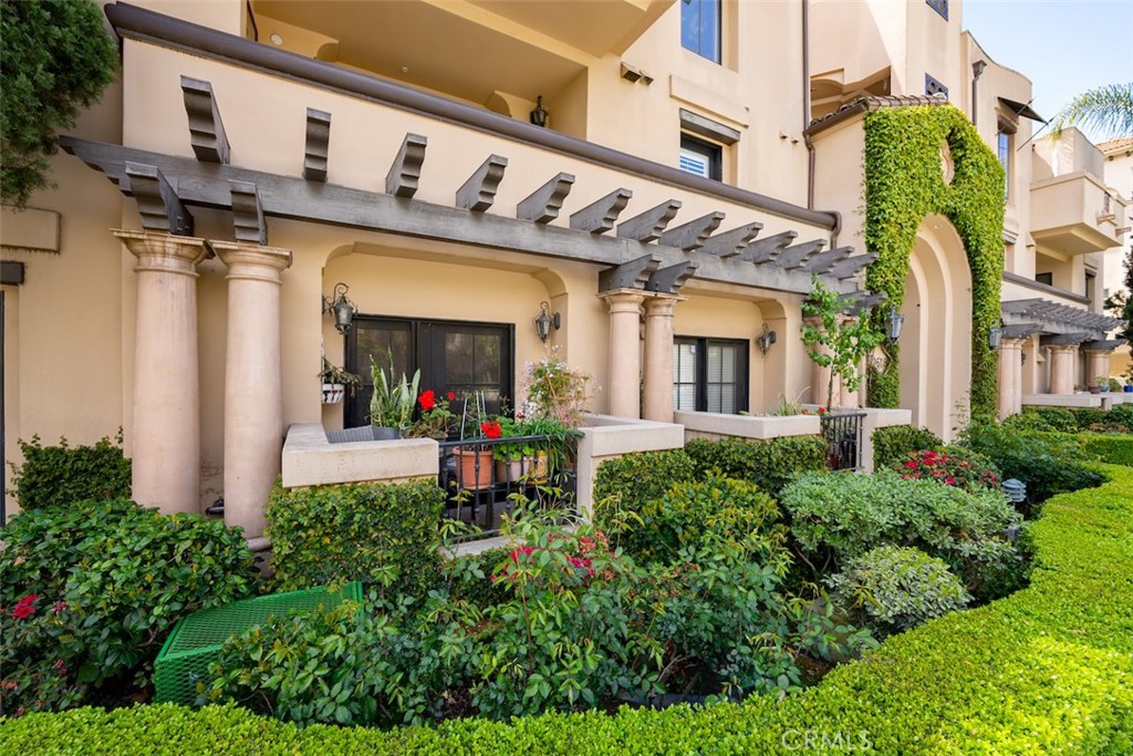 10618 Woodbridge Street 108