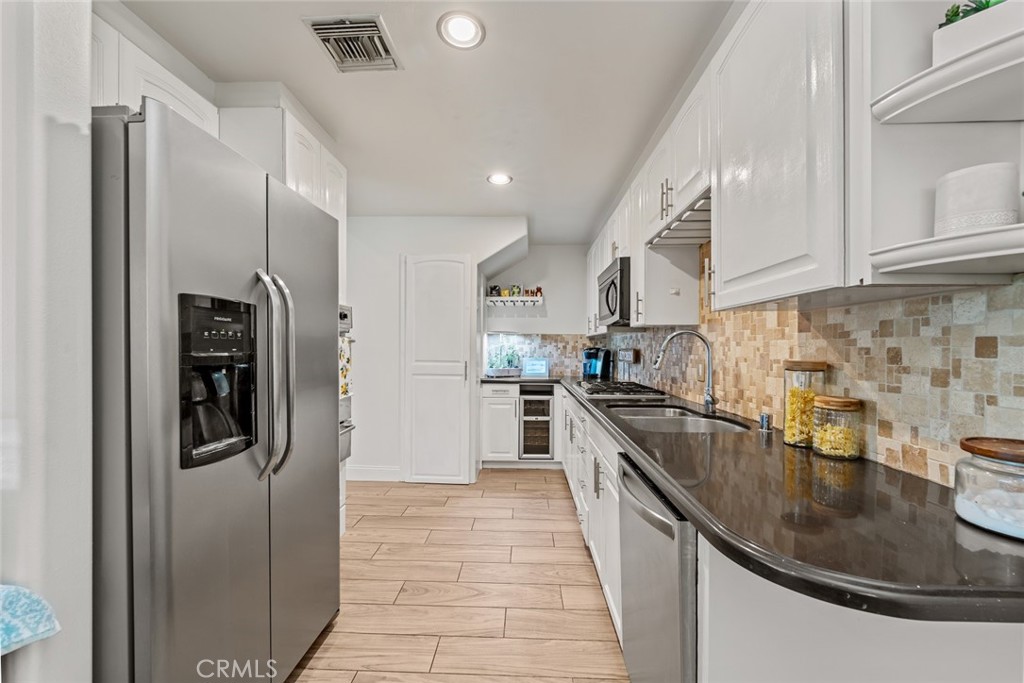 10657 1/2 Bloomfield Street