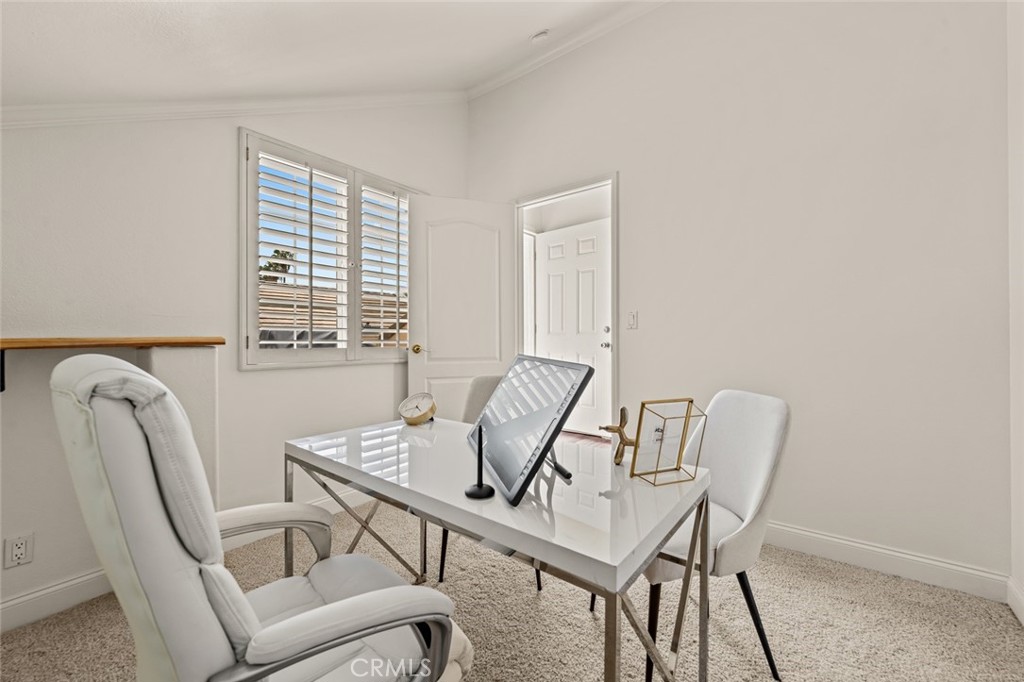 10657 1/2 Bloomfield Street