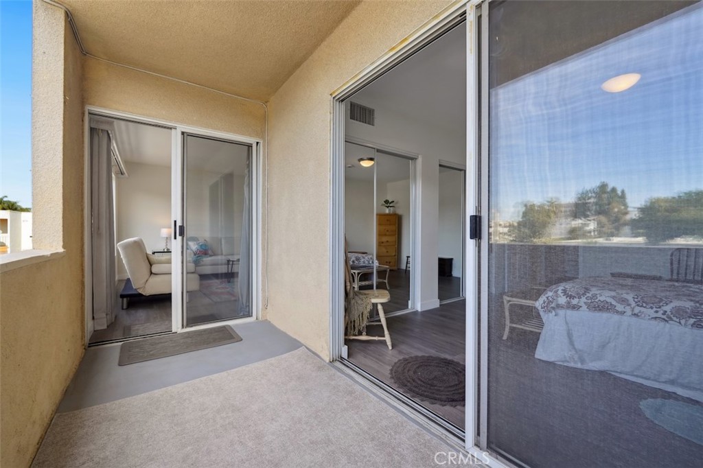 14335 Huston Street 212