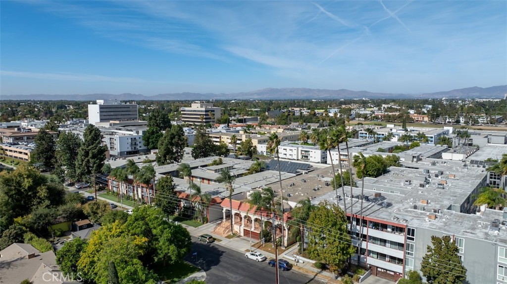 14335 Huston Street 212