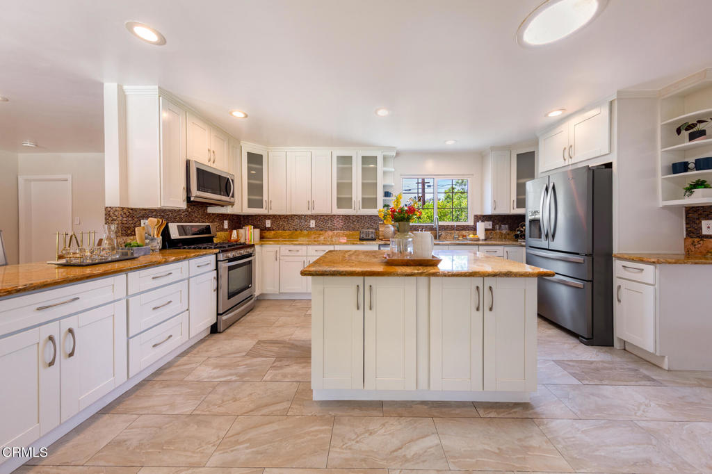 2767 Brookhill Street