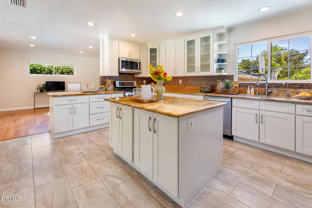 2767 Brookhill Street