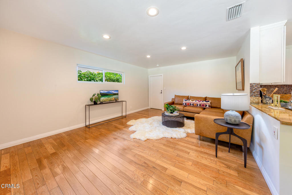 2767 Brookhill Street