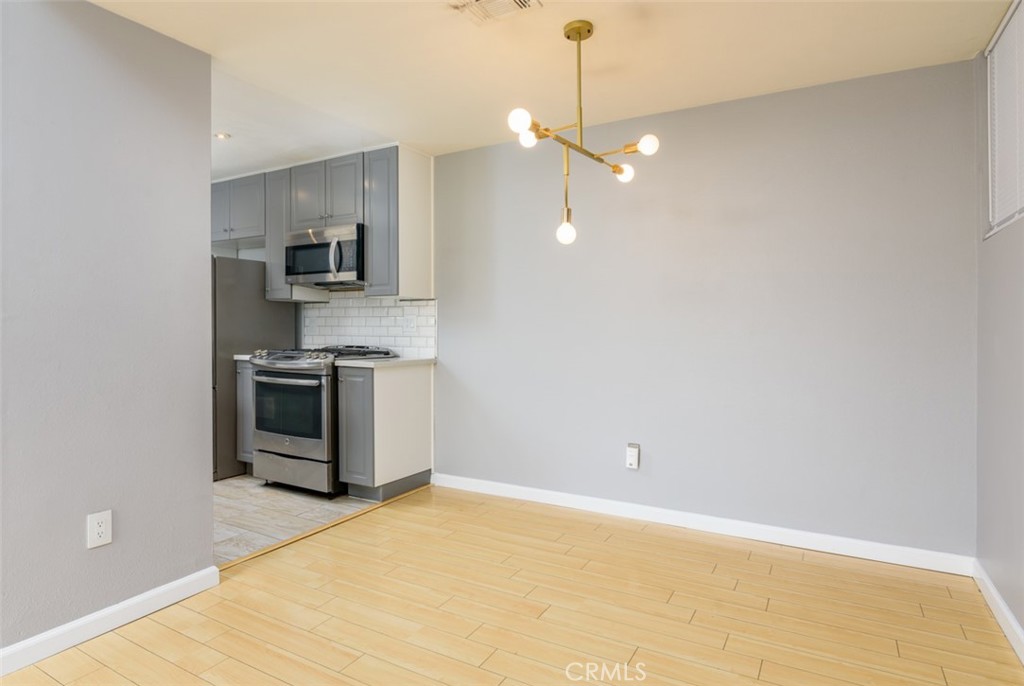 151 N Maple Street 210