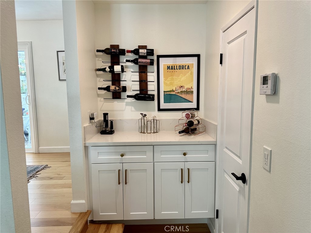 11738 Moorpark Street L