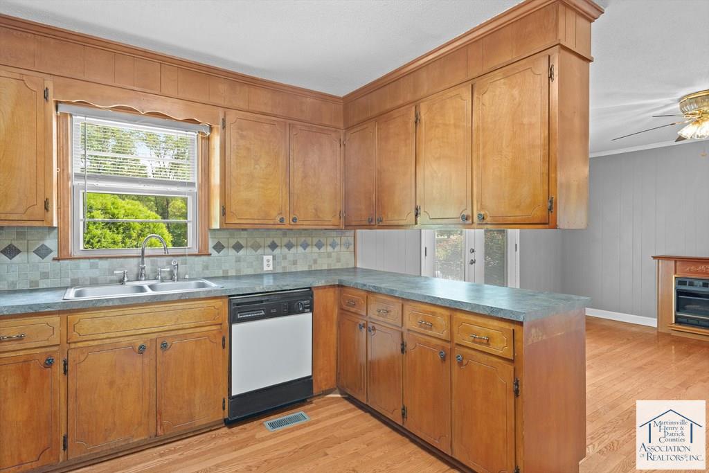 36 Lawless Dr