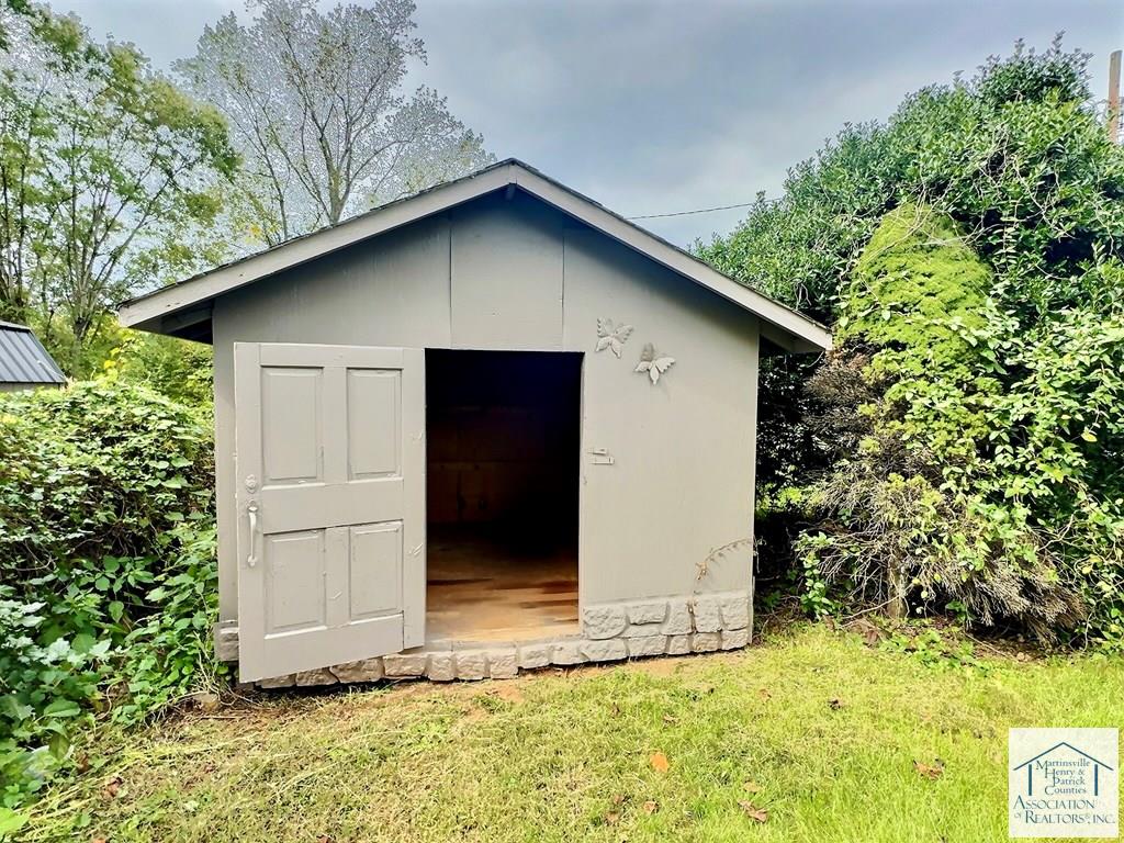 75 Calico Avenue