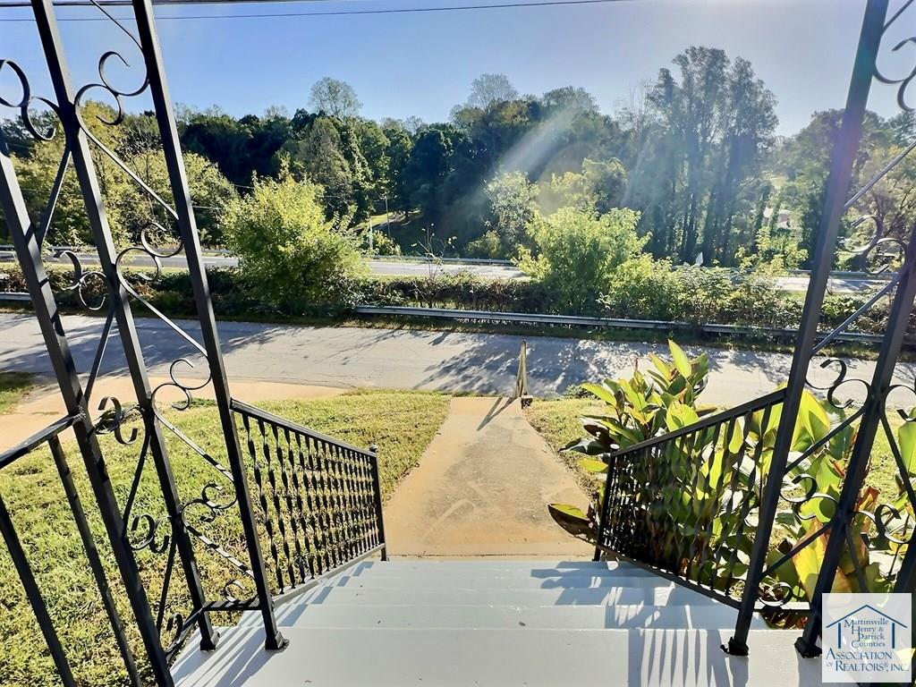 75 Calico Avenue