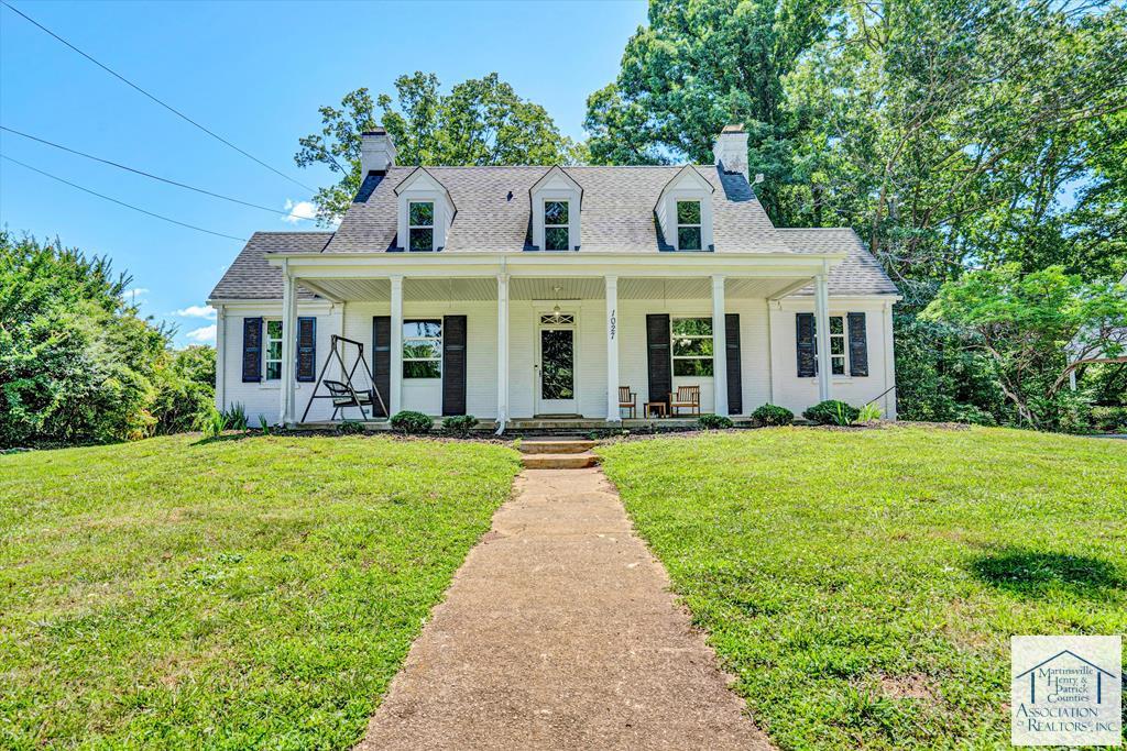 1027 Mulberry Rd