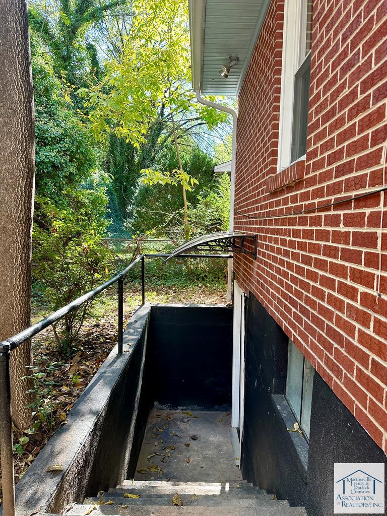 822 Hundley Street, Martinsville