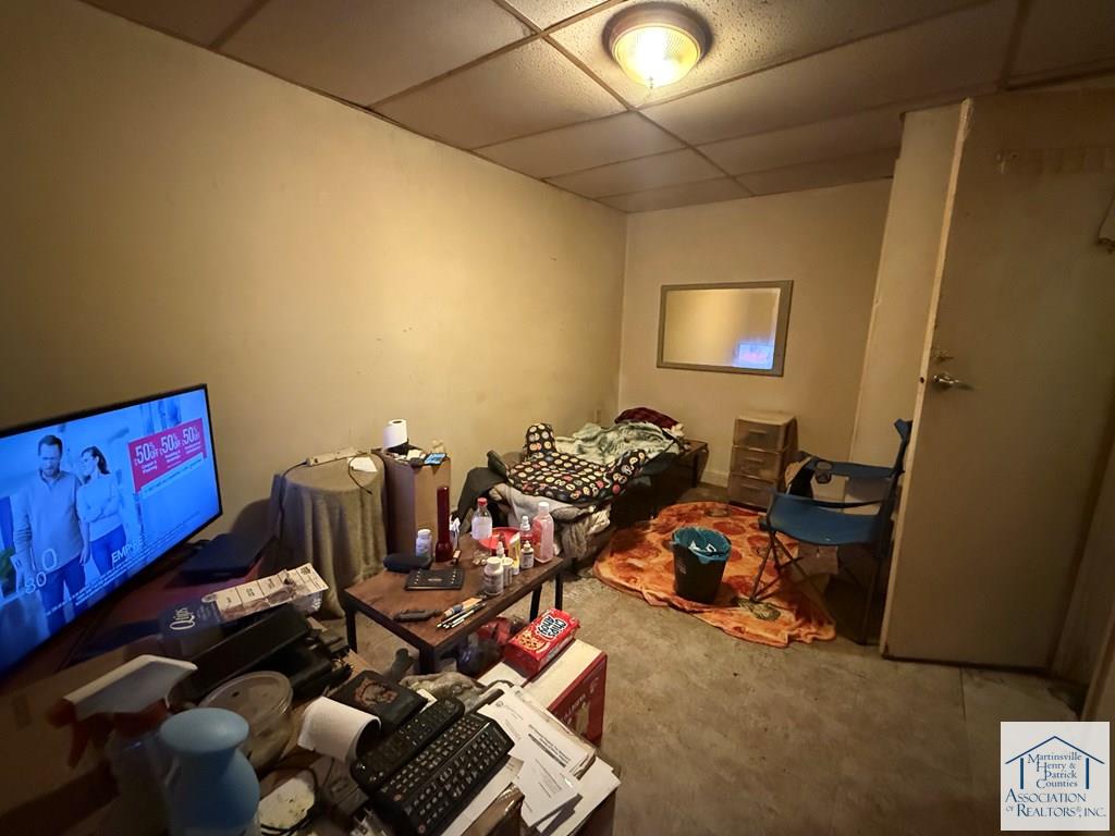 575 Colonial Hill Dr