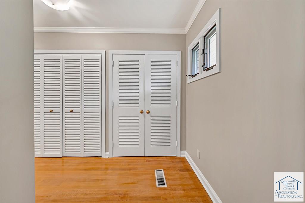 1503 Lakeview Trail