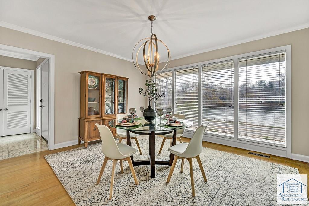 1503 Lakeview Trail