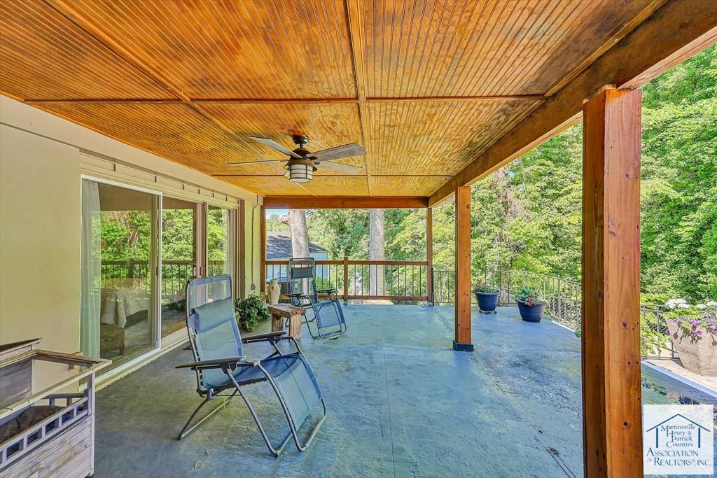 1515 Sam Lions Trail