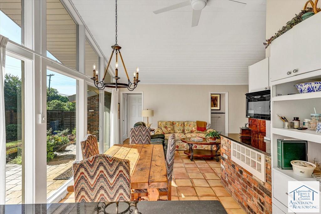 1515 Sam Lions Trail