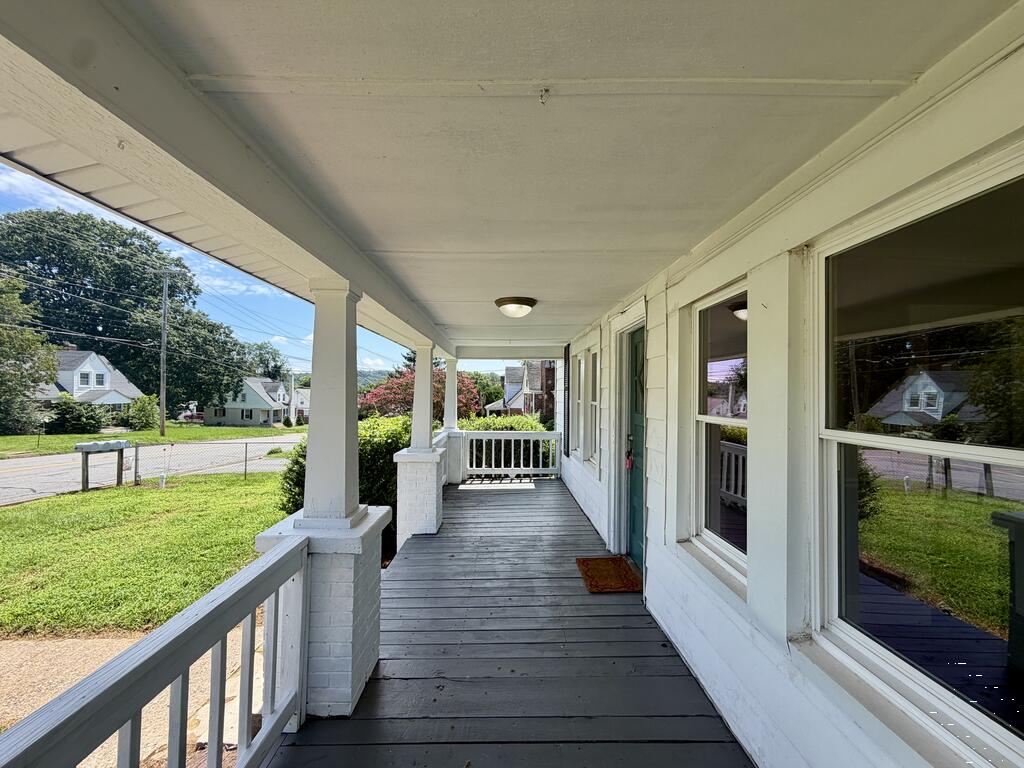 324 Greyson Street