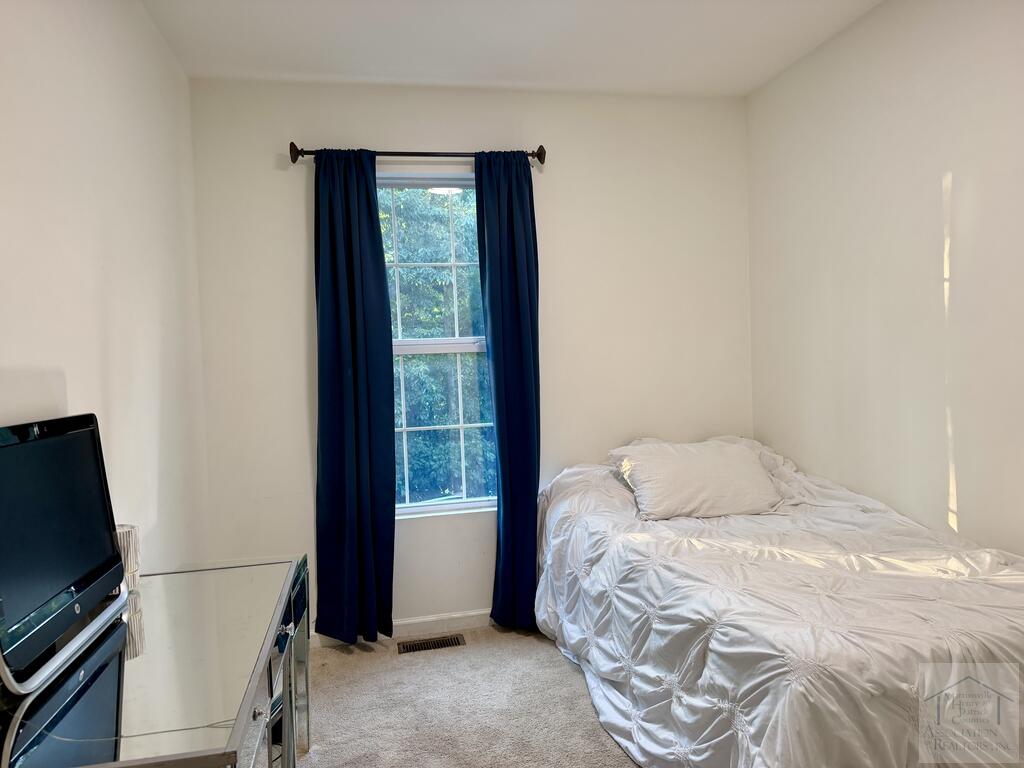 1117 Smith Lake Rd