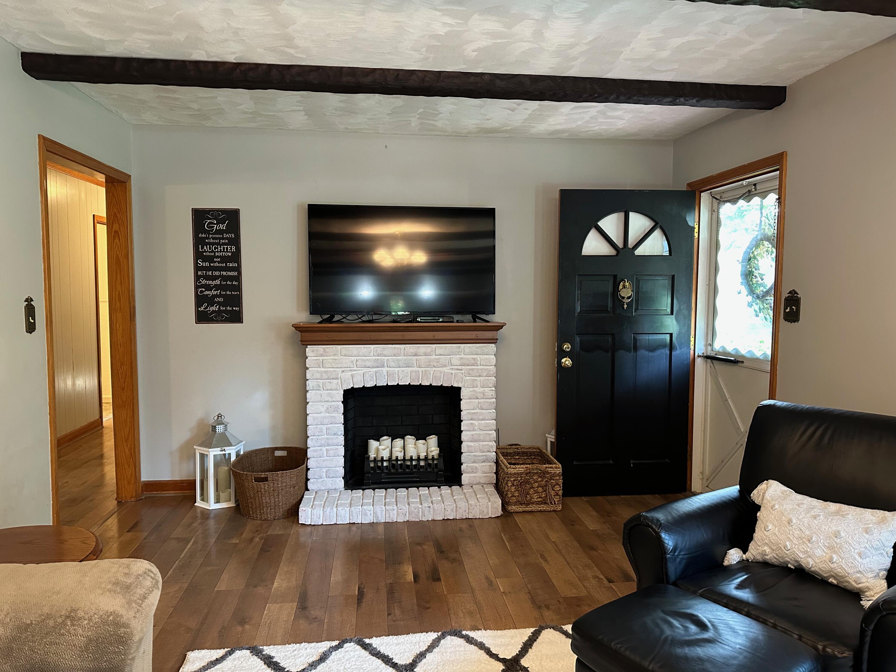 149 Piano Ln LN