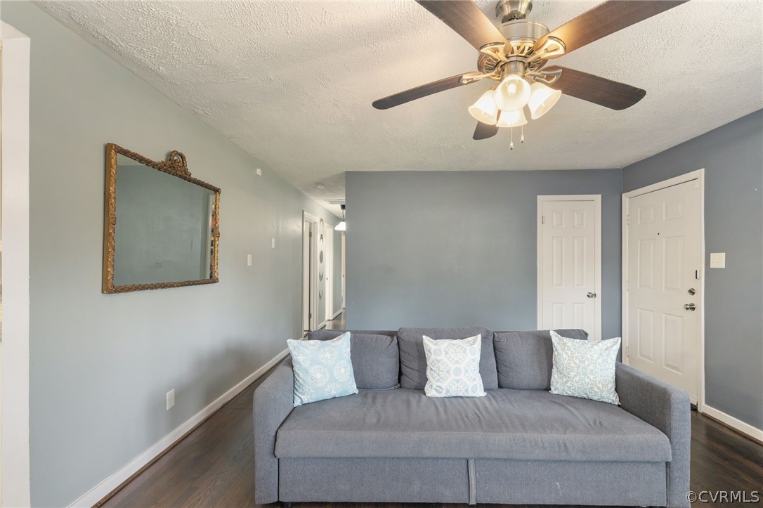 7617 Ponce De Leon Rd