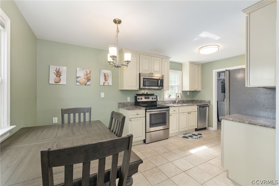 7617 Ponce De Leon Rd