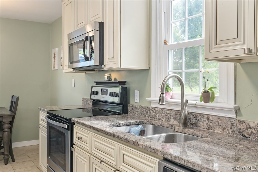 7617 Ponce De Leon Rd