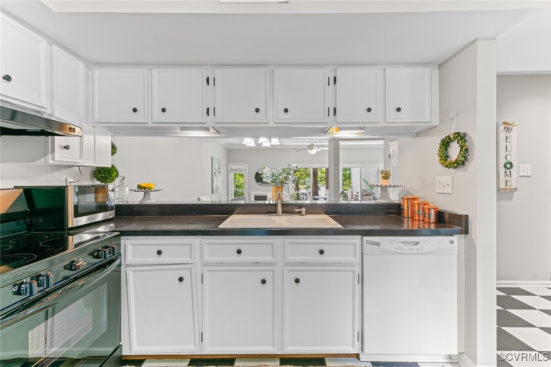 4914 Long Shadow Ter