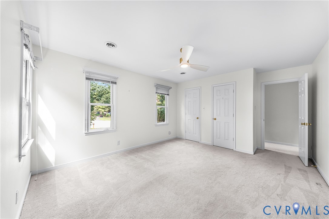 2200 Swanhurst Dr