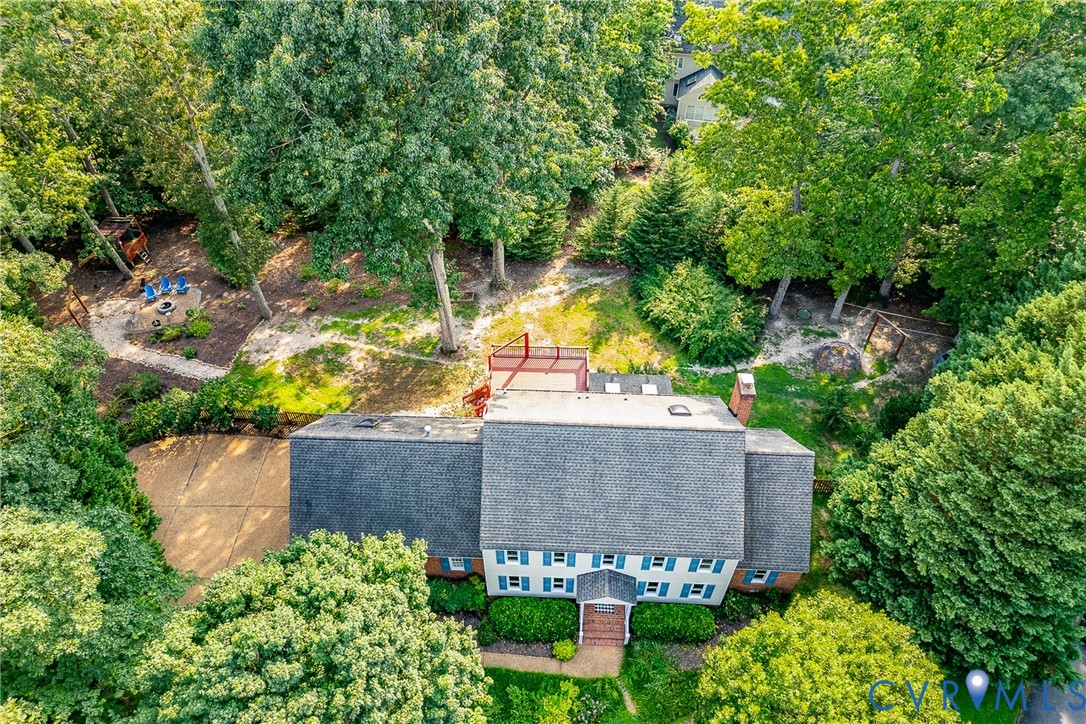 2200 Swanhurst Dr