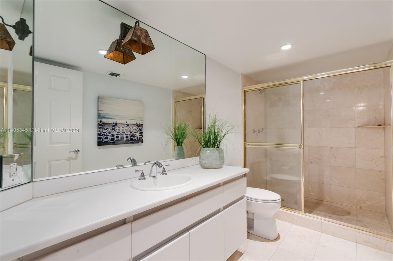 16711 Collins Ave # 401