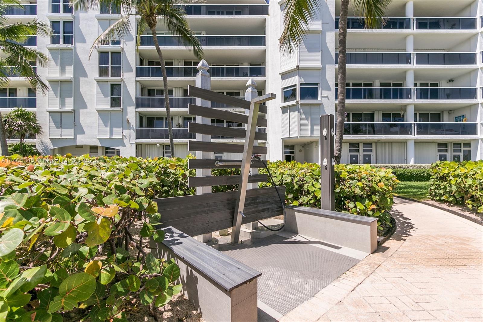 16711 Collins Ave # 401