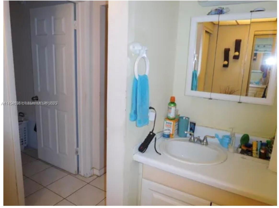 18700 NE 3rd Ct # 609