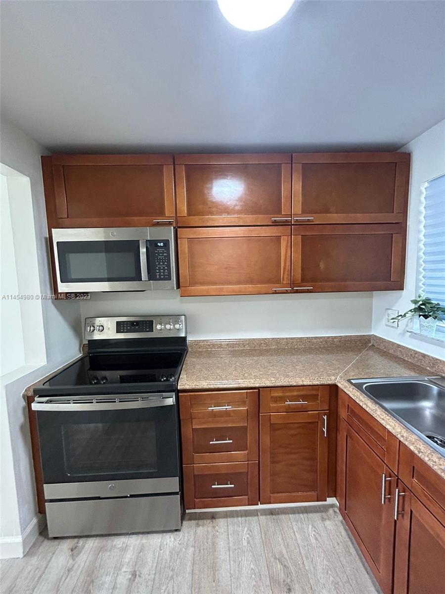 2791 N Pine Island Rd # 207