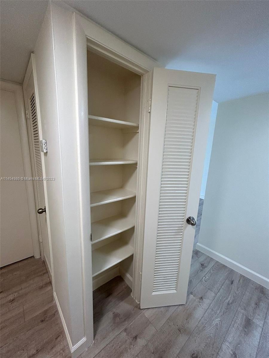 2791 N Pine Island Rd # 207