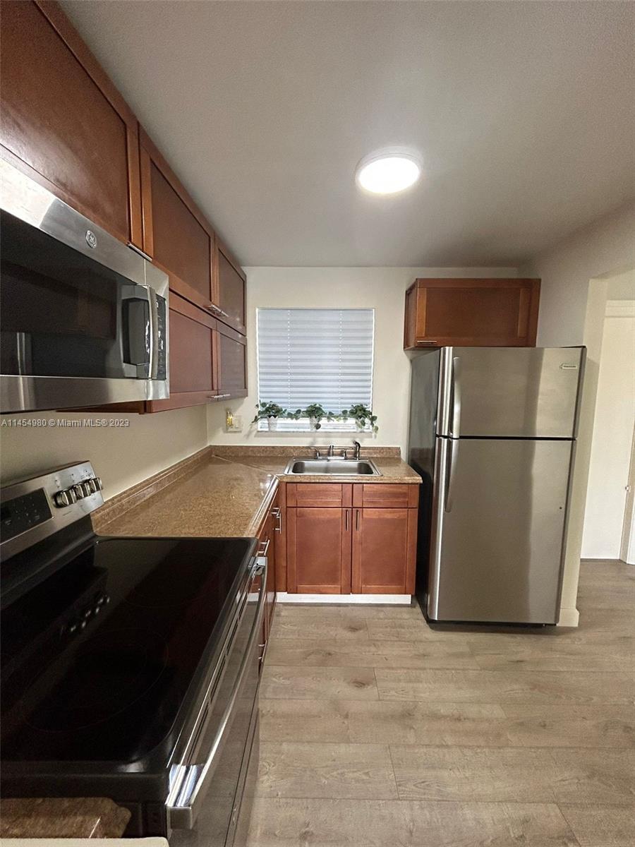 2791 N Pine Island Rd # 207