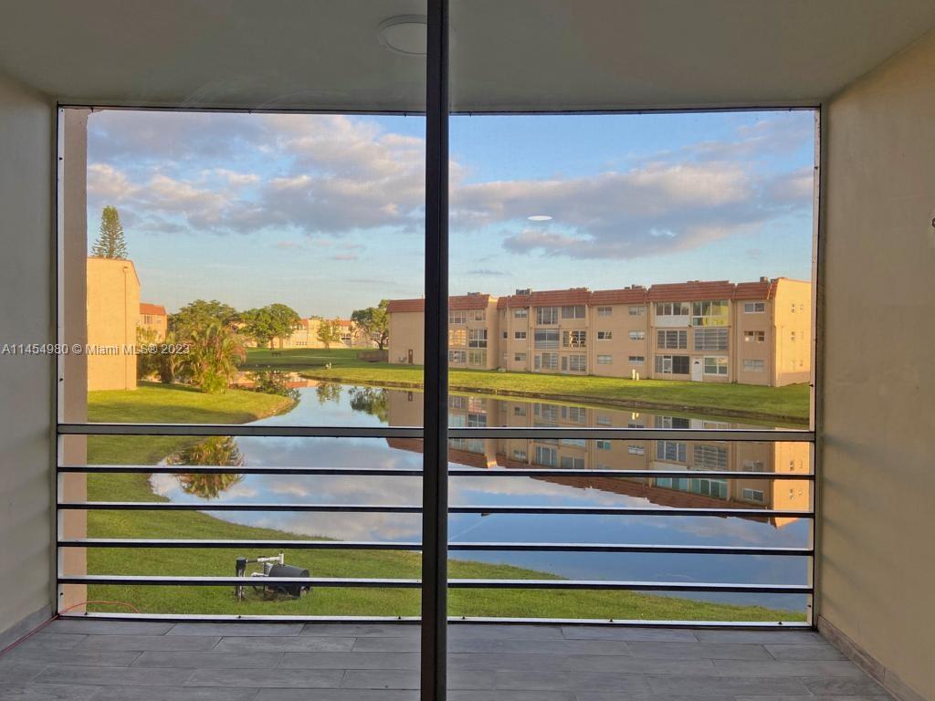 2791 N Pine Island Rd # 207