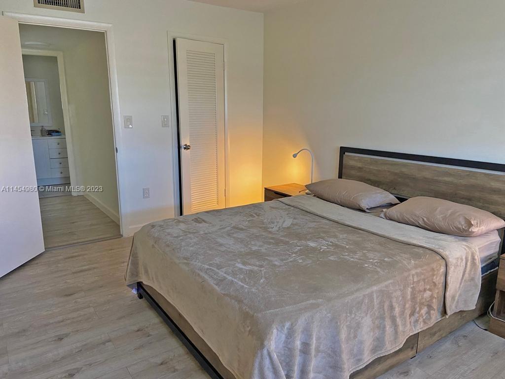 2791 N Pine Island Rd # 207