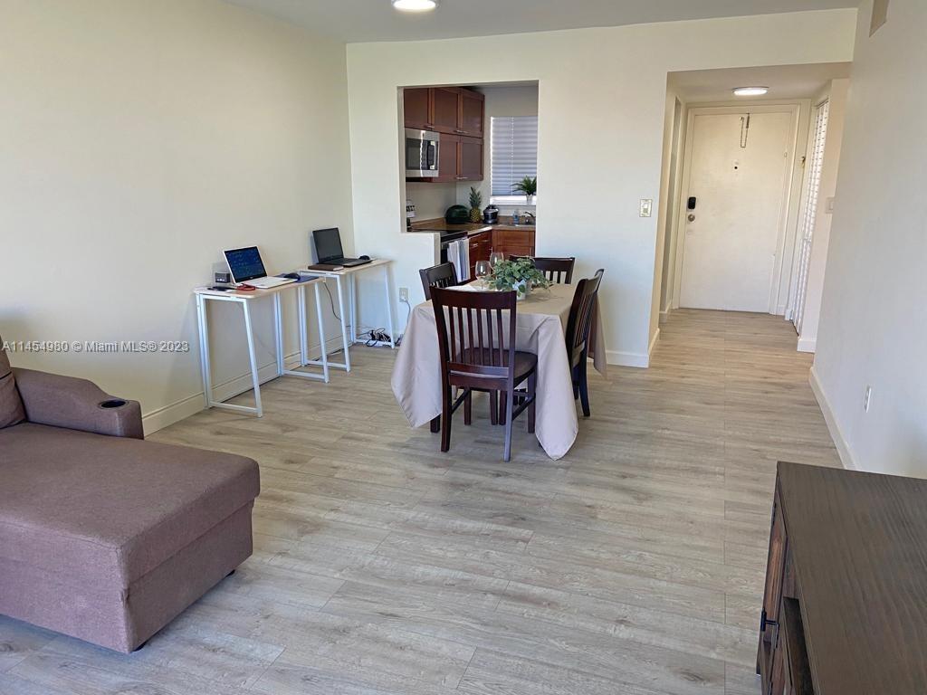 2791 N Pine Island Rd # 207