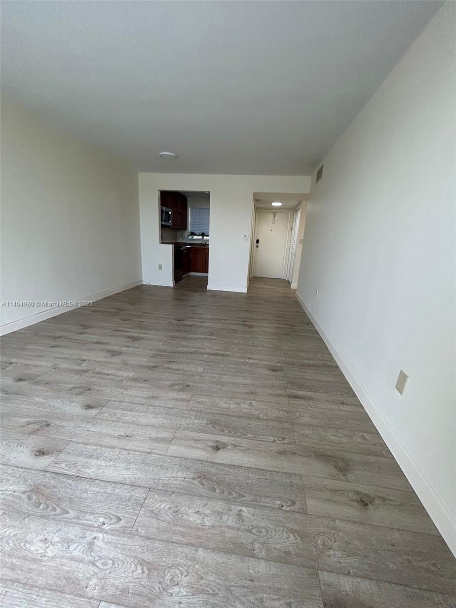 2791 N Pine Island Rd # 207