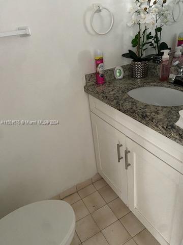 5631 W 25th Ct # B Unit: 7-B