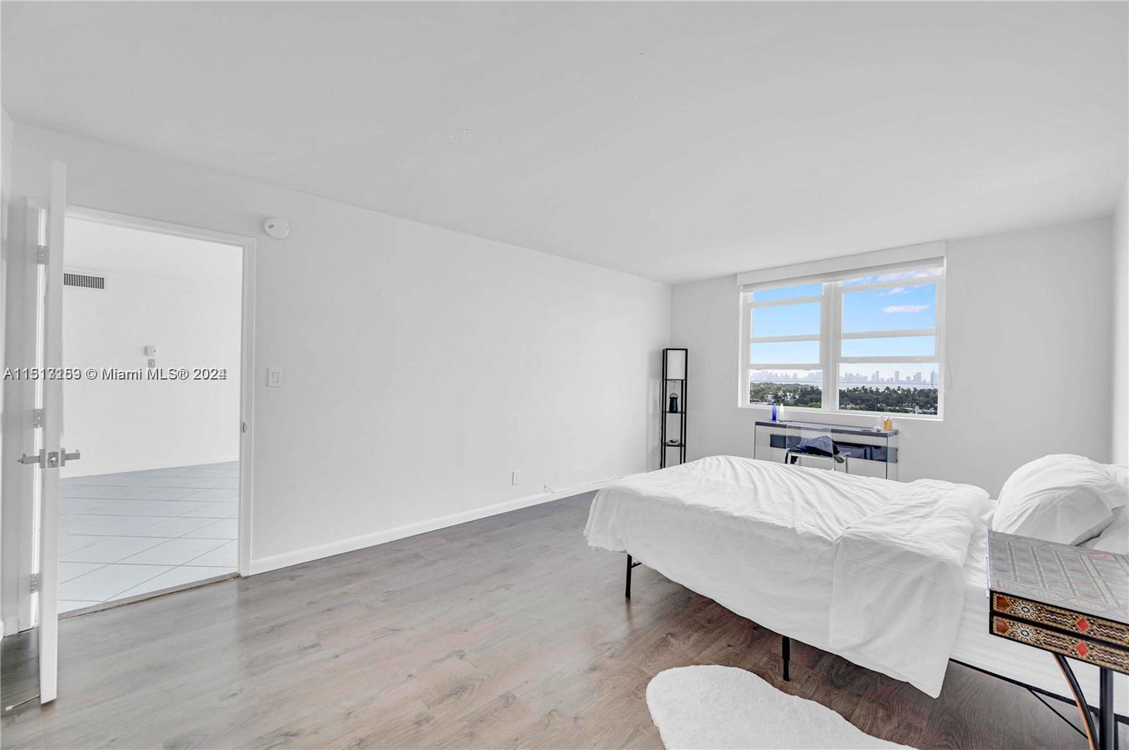 6770 Indian Creek Dr # 11O