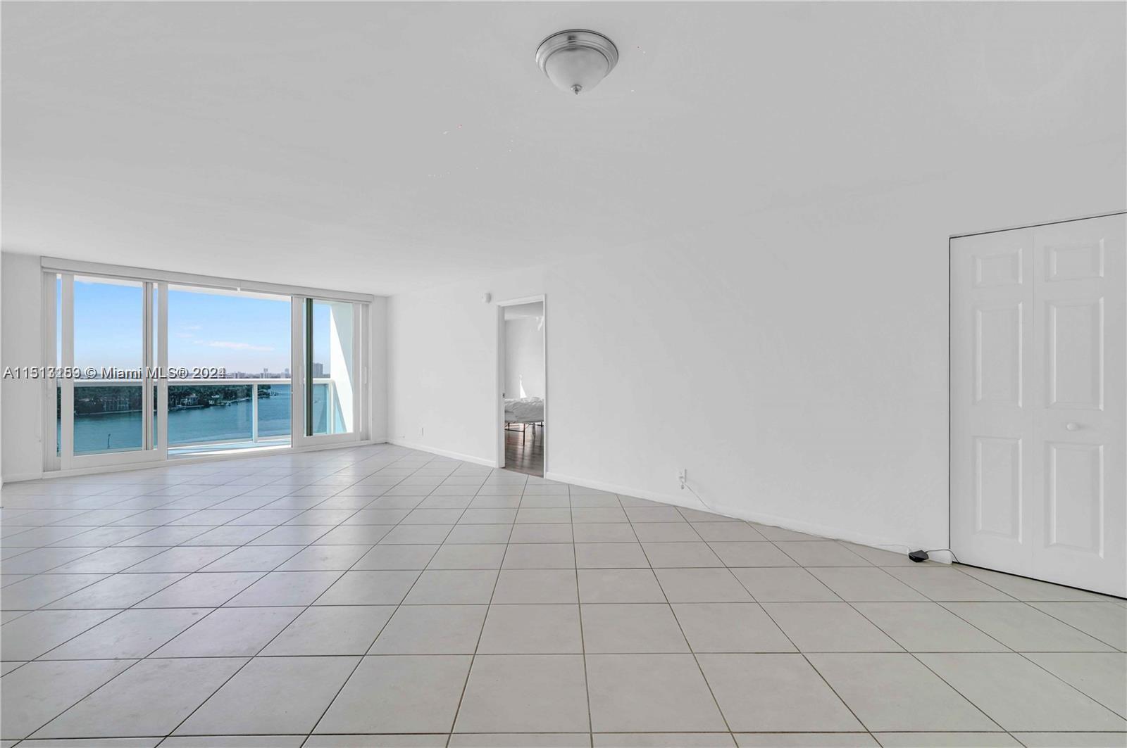 6770 Indian Creek Dr # 11O