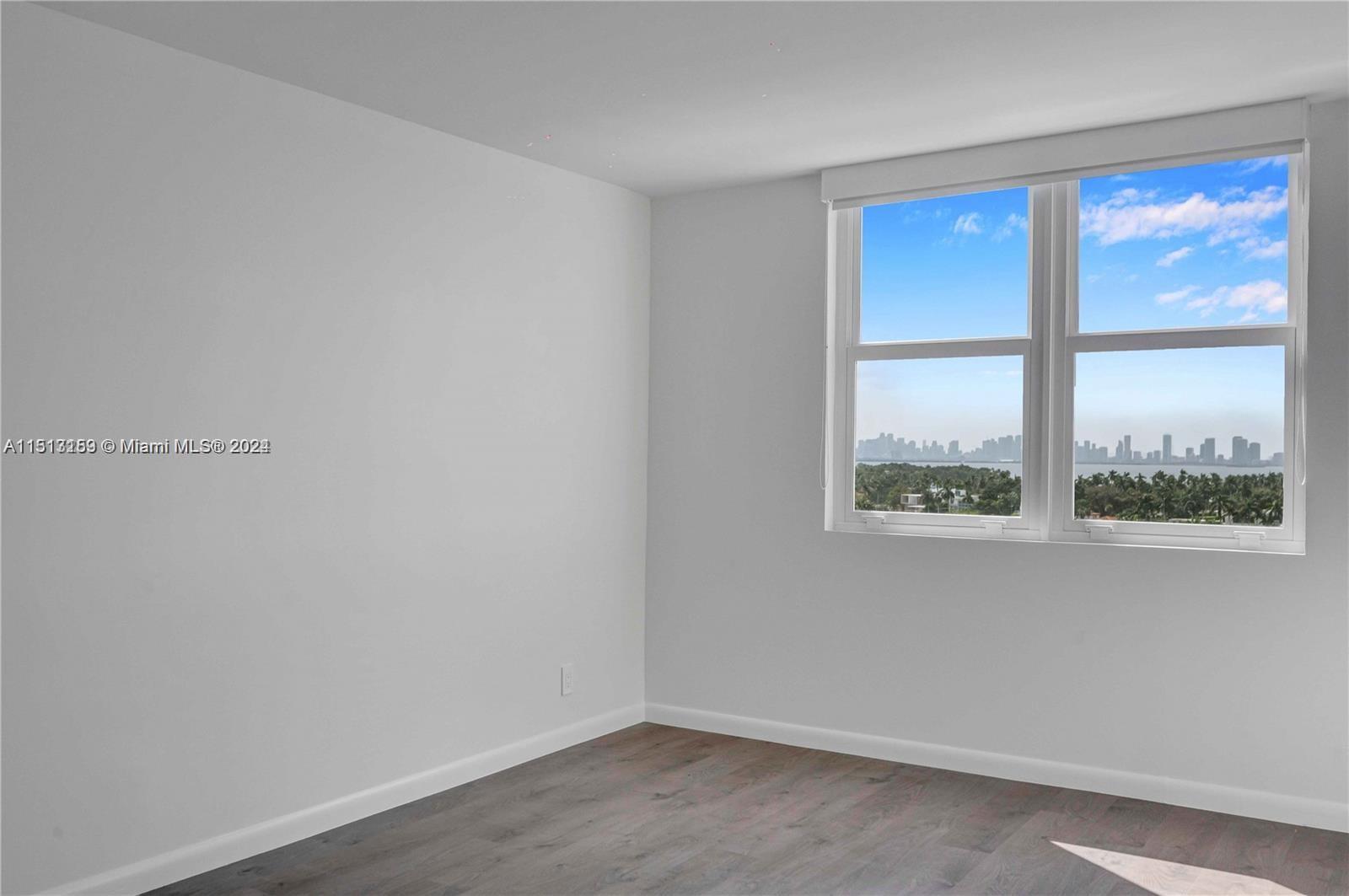 6770 Indian Creek Dr # 11O