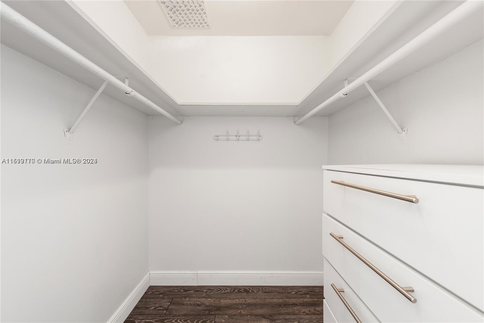 6770 Indian Creek Dr Unit: TSA