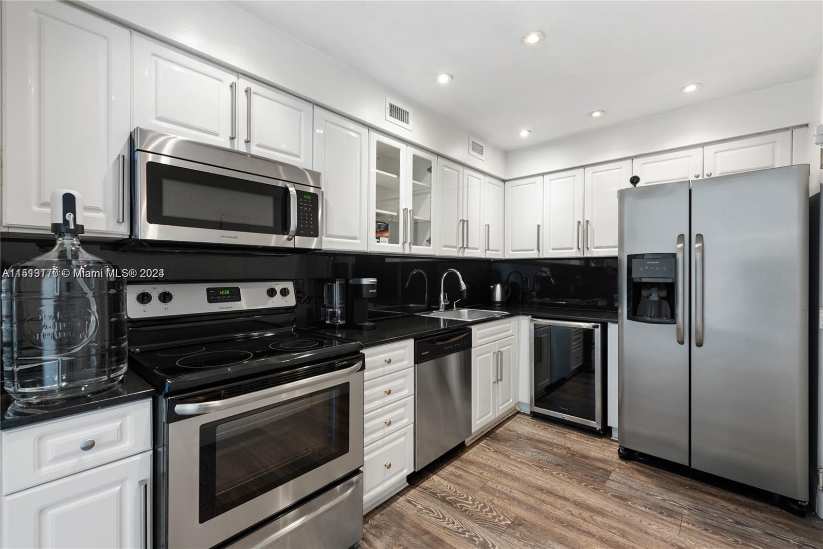 6770 Indian Creek Dr Unit: TSA