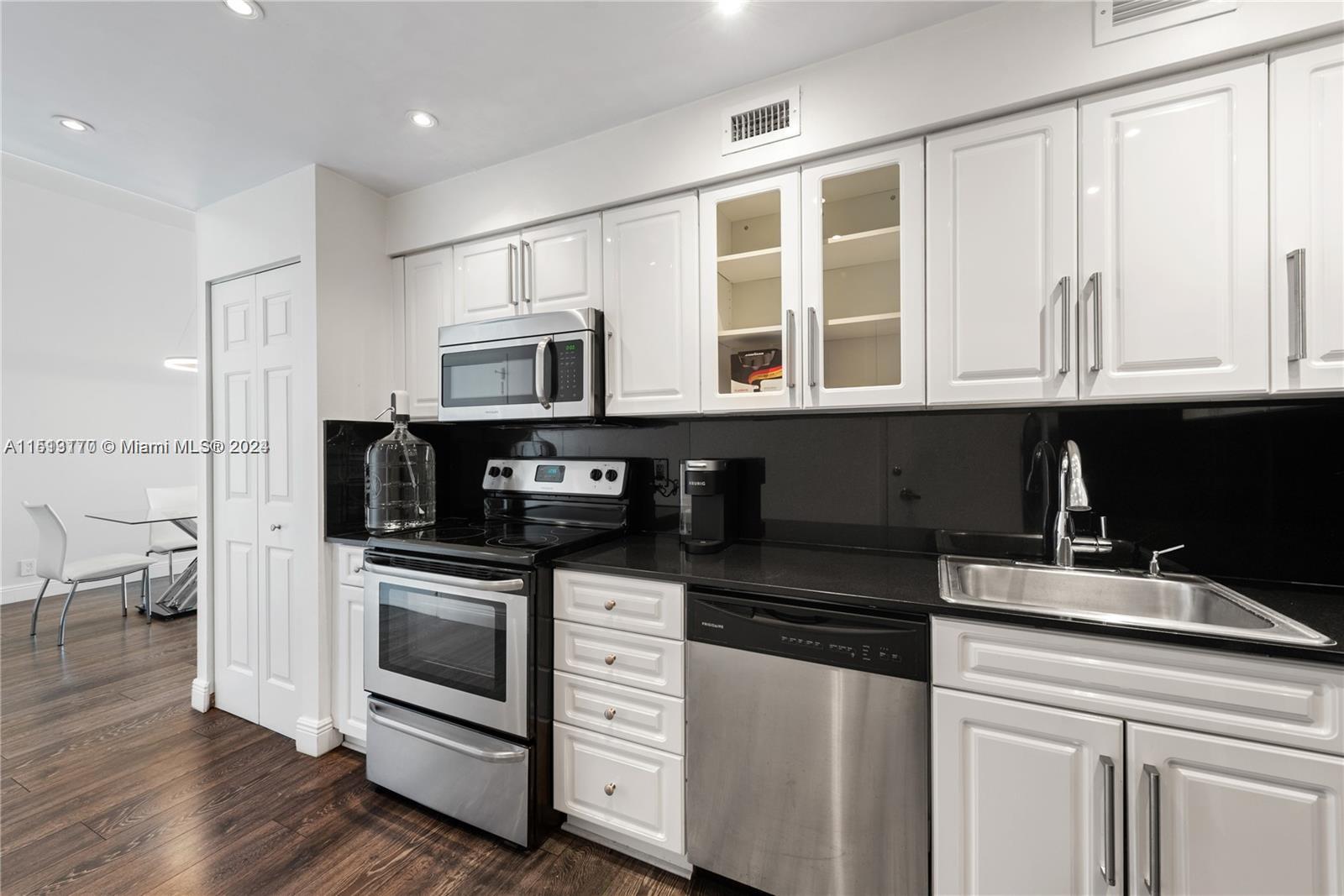 6770 Indian Creek Dr Unit: TSA