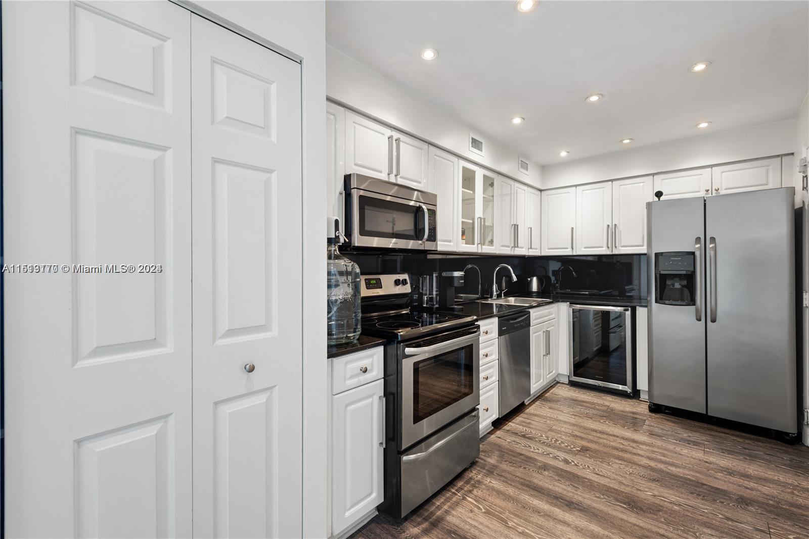 6770 Indian Creek Dr Unit: TSA