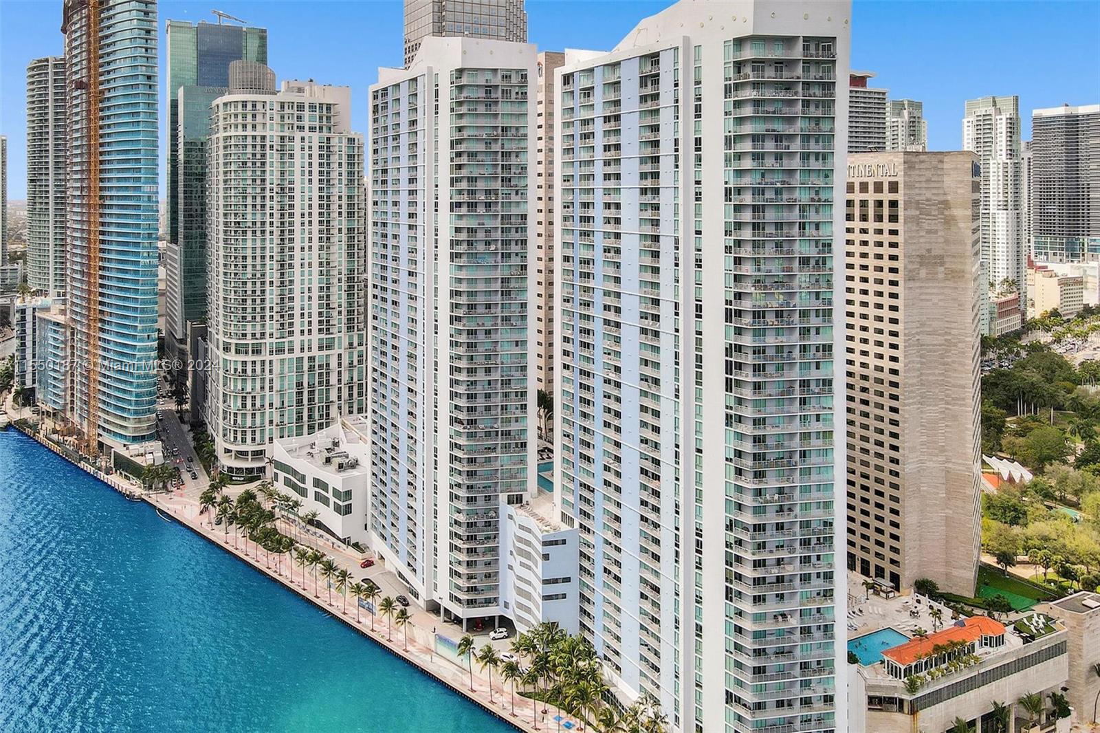 335 S Biscayne Blvd # 2501