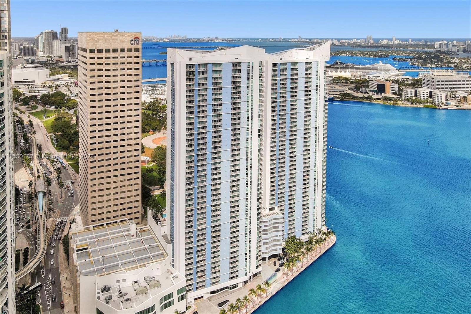 335 S Biscayne Blvd # 2501